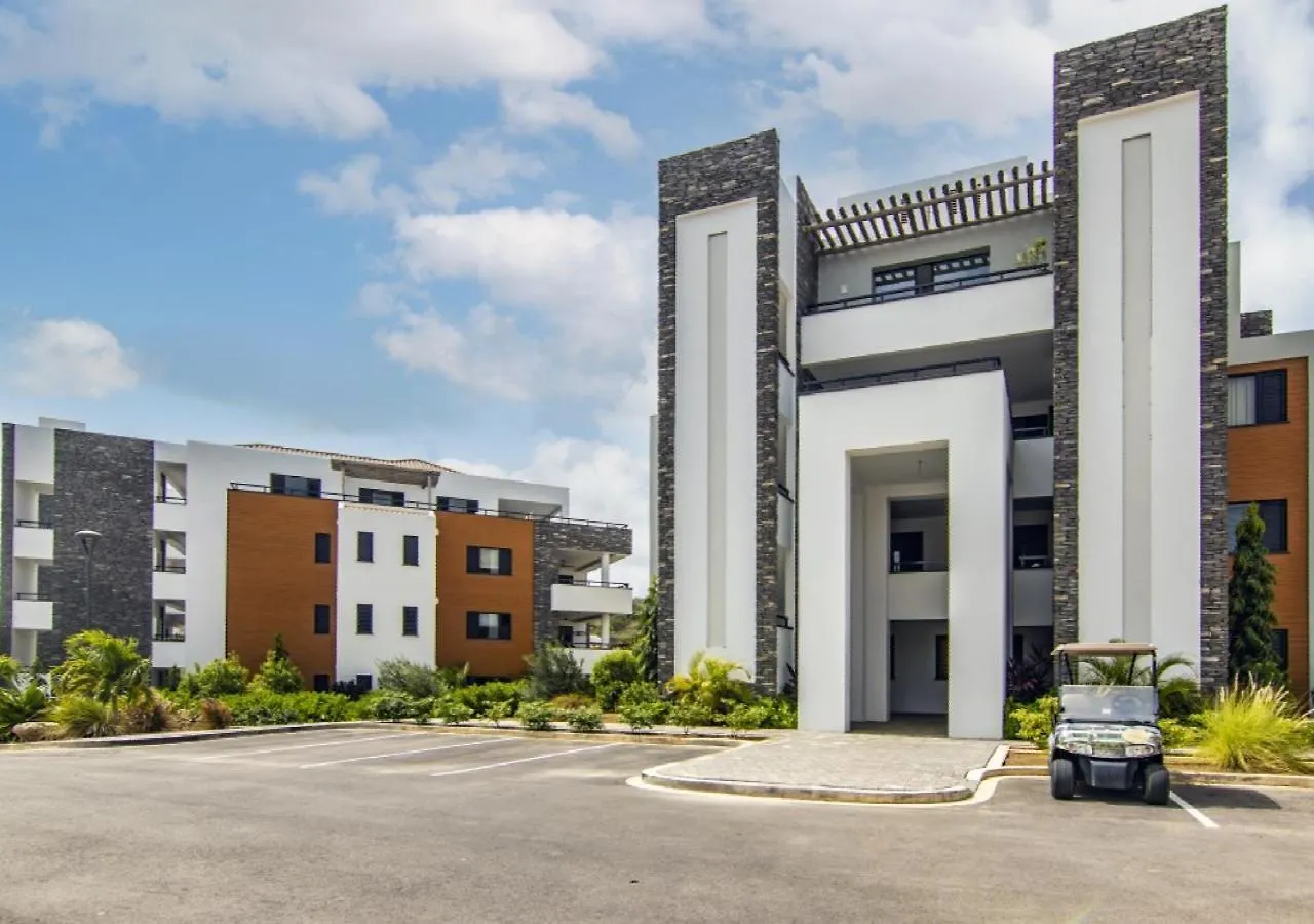 Xxxxxx Blue Bay Golf And Beach Resort The Shore 2 Willemstad Apartment