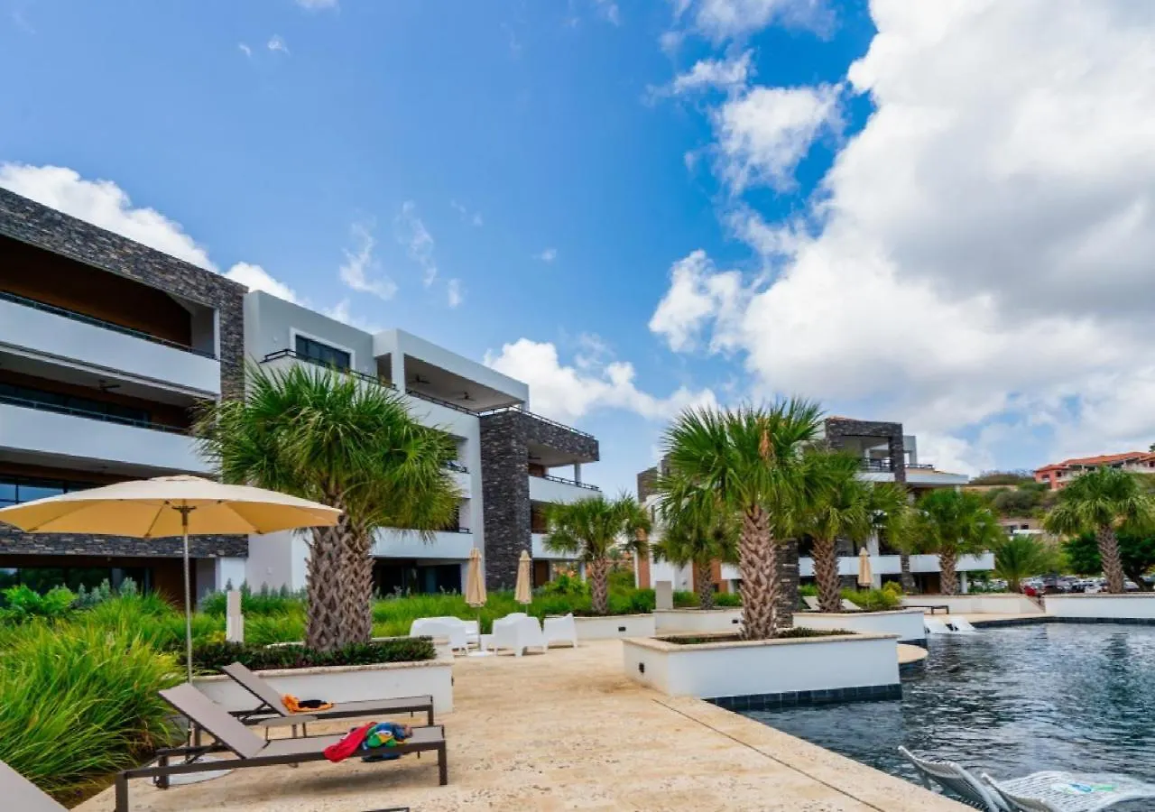 Xxxxxx Blue Bay Golf And Beach Resort The Shore 2 Willemstad 0*,