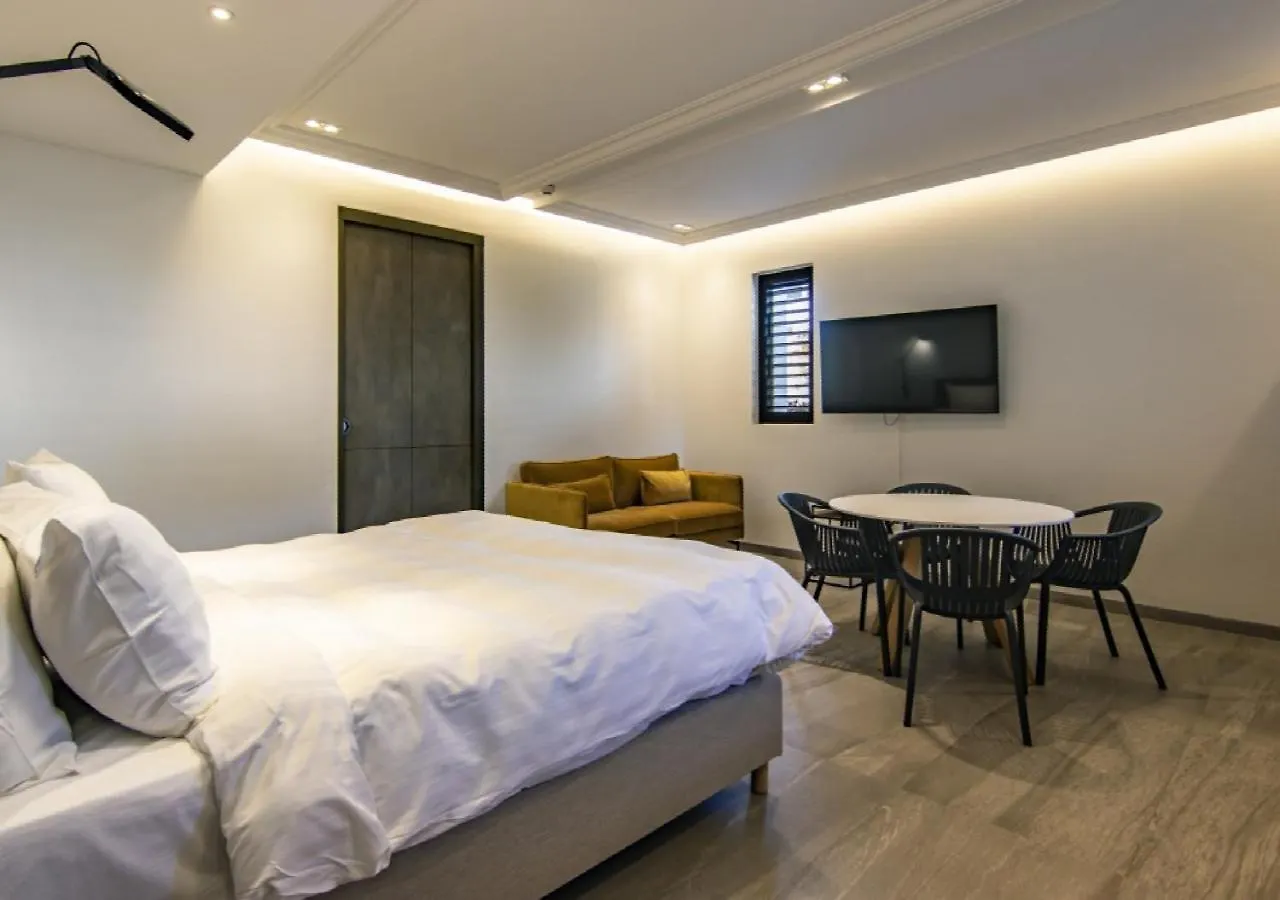 Apartment Xxxxxx Blue Bay Golf And Beach Resort The Shore 2 Willemstad