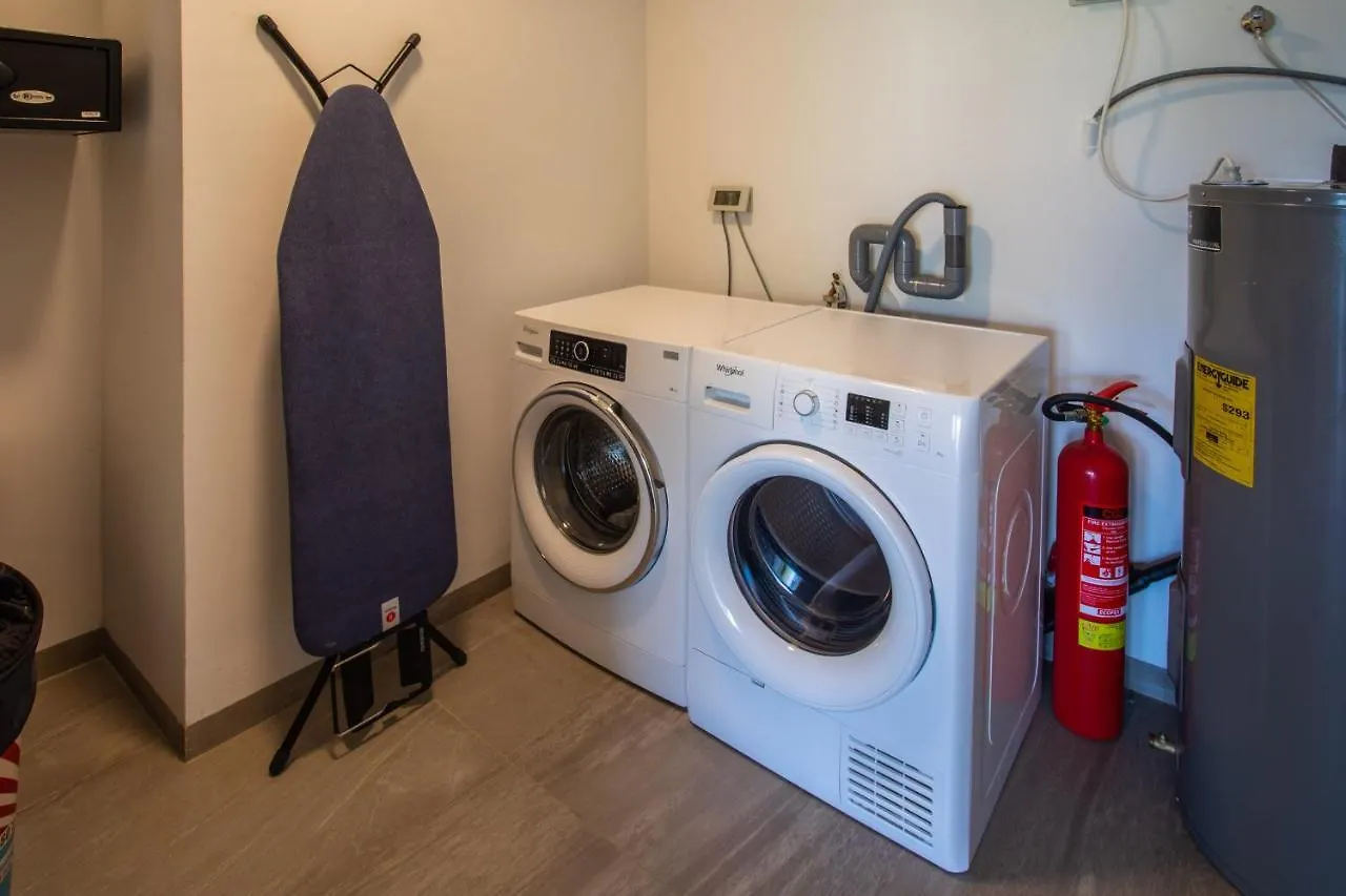 Xxxxxx Blue Bay Golf And Beach Resort The Shore 2 Willemstad Apartment